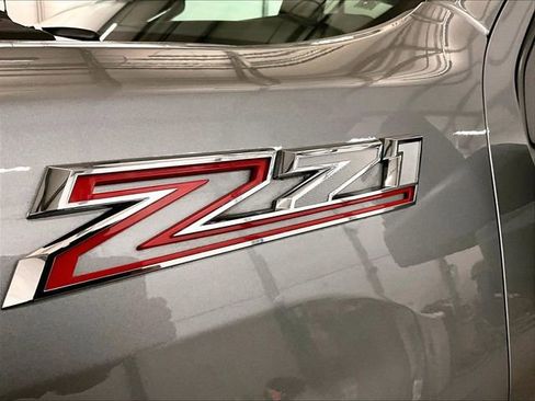 Used 2025 Chevrolet Silverado 2500 LT AWD/4WD image 13