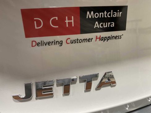 Used 2019 Volkswagen Jetta SEL Premium image 7