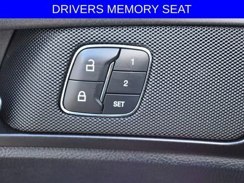 Used 2019 Ford Fusion Titanium FWD image 5