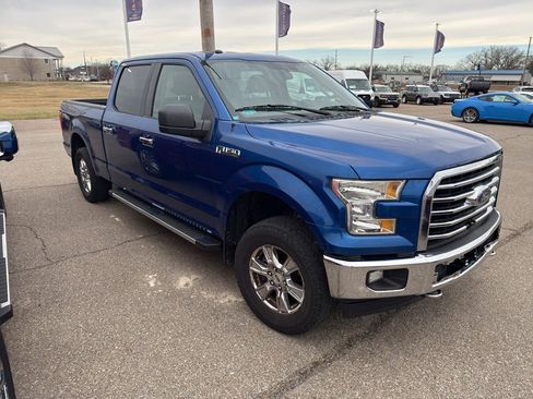 Used 2017 Ford F150 XLT w/ XTR Package image 3