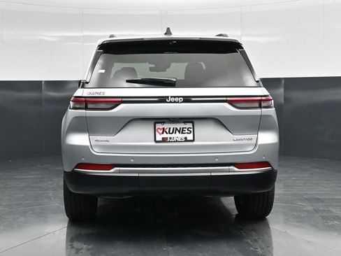 New 2026 Jeep Grand Cherokee Limited AWD/4WD image 9