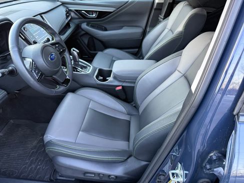 Used 2025 Subaru Outback Onyx Edition image 15