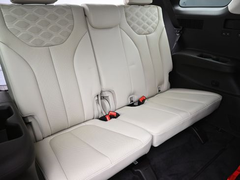 Used 2020 Hyundai Palisade Limited image 24