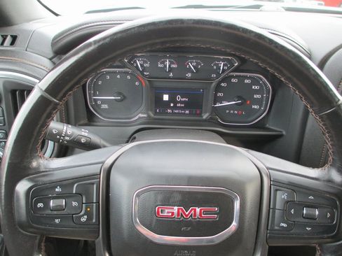 Certified 2022 GMC Sierra 1500 AT4 w/ AT4 Premium Package image 28