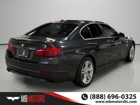 Used 2011 BMW 528i Sedan RWD image 5