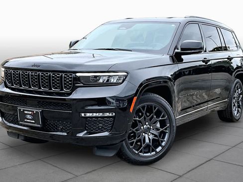 Used 2025 Jeep Grand Cherokee L Summit AWD/4WD image 35