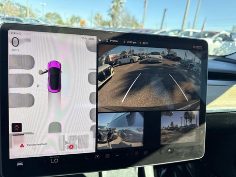 Used 2023 Tesla Model 3 Standard Range image 25