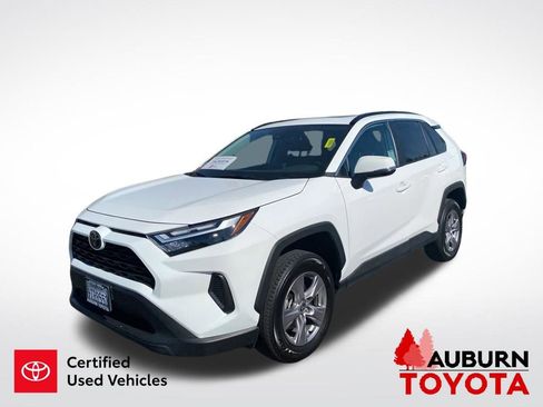 Certified 2025 Toyota RAV4 XLE w/ Convenience Package AWD/4WD image 4