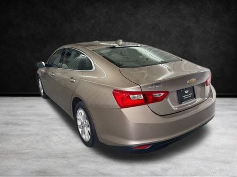 Used 2024 Chevrolet Malibu LT FWD image 7