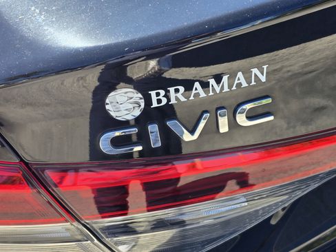 Certified 2022 Honda Civic Sport image 5