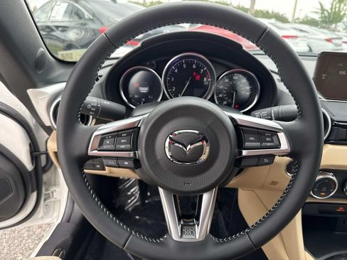New 2026 MAZDA MX-5 Miata Grand Touring RWD image 37