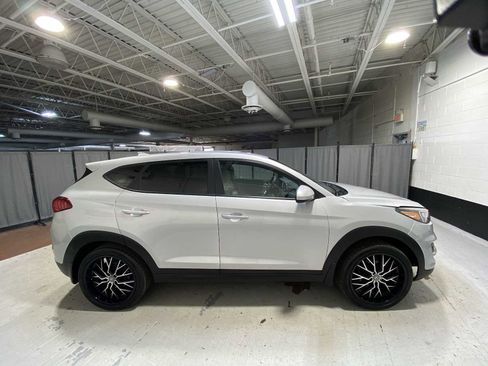 Used 2019 Hyundai Tucson SE image 27