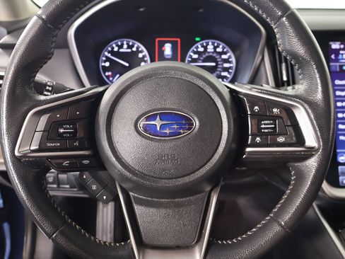 Used 2020 Subaru Outback Limited w/ Tech Package 2 AWD/4WD image 3