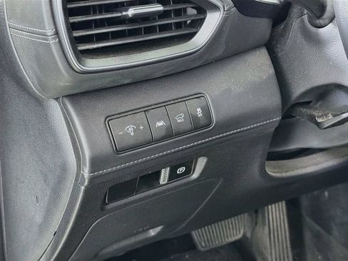 Used 2023 Hyundai Santa Fe SEL w/ Premium Package FWD image 11