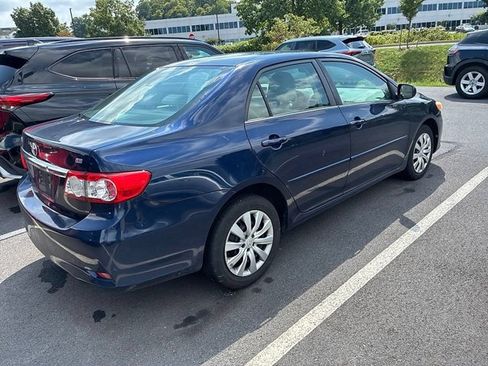 Used 2013 Toyota Corolla LE FWD image 10