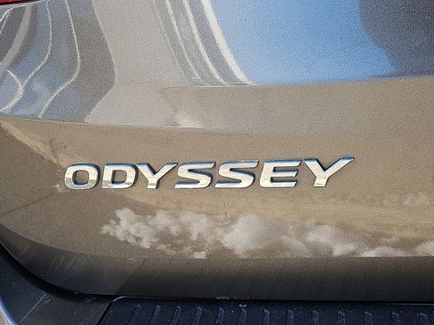 Used 2023 Honda Odyssey Touring image 41