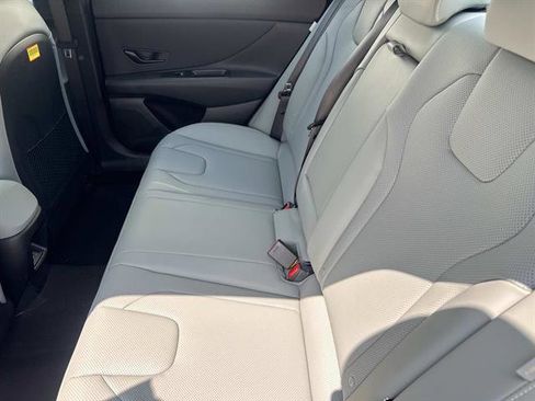 New 2026 Hyundai Elantra Limited FWD image 24