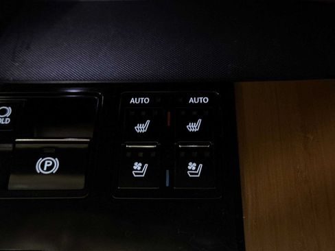 Used 2017 Lexus RX 350 AWD w/ Premium Package image 32
