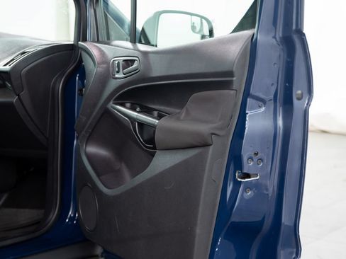 Used 2017 Ford Transit Connect XL FWD image 12