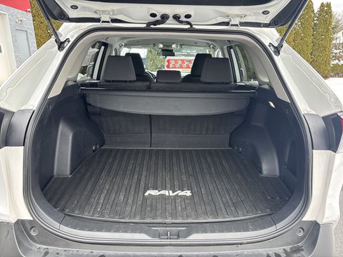 Certified 2025 Toyota RAV4 XLE image 6