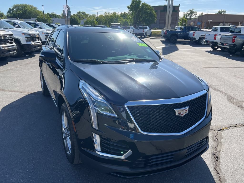 Certified 2023 Cadillac XT5 Sportv w/ Technology Package AWD/4WD image 7