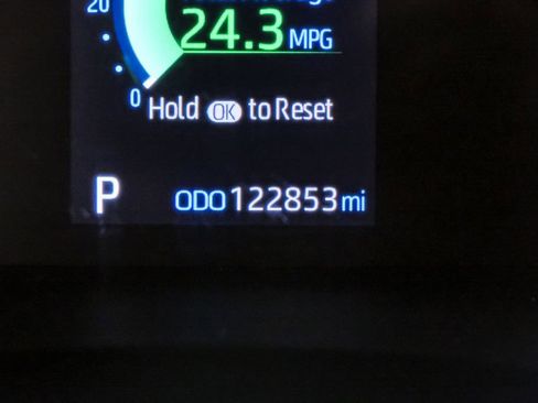 Used 2020 Toyota Highlander LE image 22