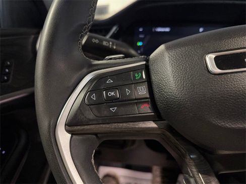 Used 2023 Jeep Grand Cherokee 4WD 4xe image 17