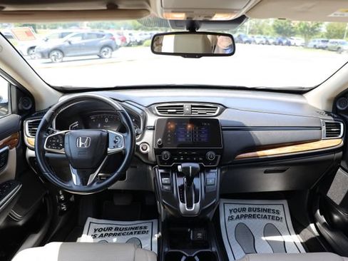Used 2017 Honda CR-V Touring image 12