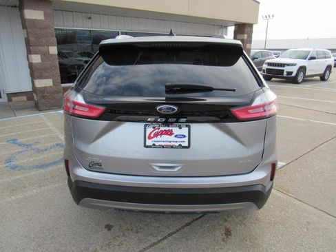Used 2024 Ford Edge SEL w/ Convenience Package AWD/4WD image 6