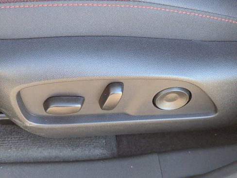 Used 2026 Chevrolet Equinox RS w/ Convenience Package III image 24