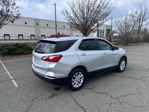 Used 2021 Chevrolet Equinox LT w/ LPO, Cargo Package image 9
