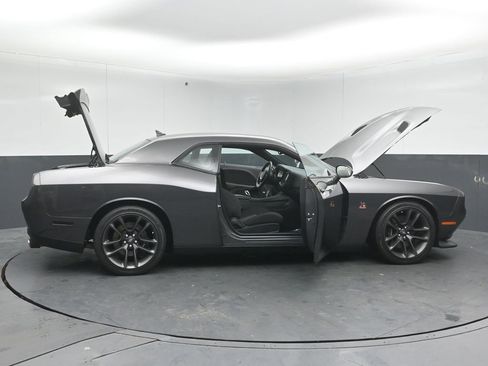 Used 2021 Dodge Challenger R/T Scat Pack image 47