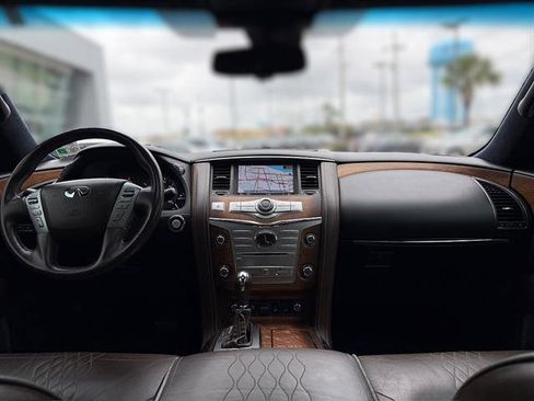 Used 2015 INFINITI QX80 Limited w/ All Season Package AWD/4WD image 13