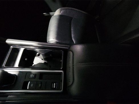 Used 2022 Nissan Pathfinder SL image 24