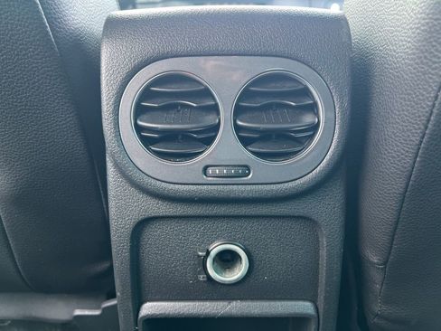 Used 2016 Volkswagen Tiguan R-Line image 29