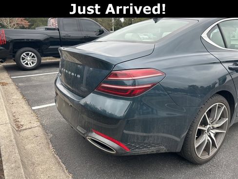 Used 2024 Genesis G70 2.5T image 2