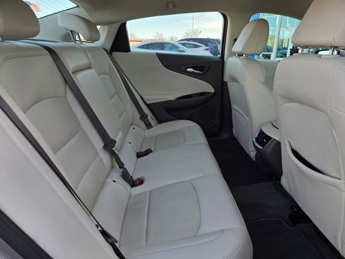 Used 2024 Chevrolet Malibu LT FWD image 23