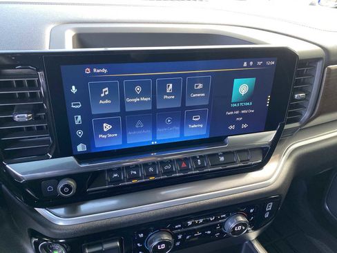 Used 2025 Chevrolet Silverado 1500 High Country w/ High Country Premium Package image 17