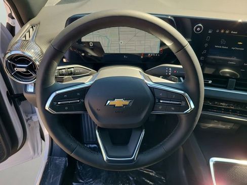 New 2026 Chevrolet Equinox LT w/ Safety and Technology Package image 41