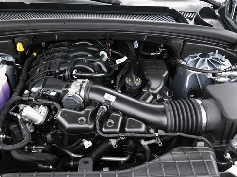 New 2025 Jeep Grand Cherokee L Altitude image 19