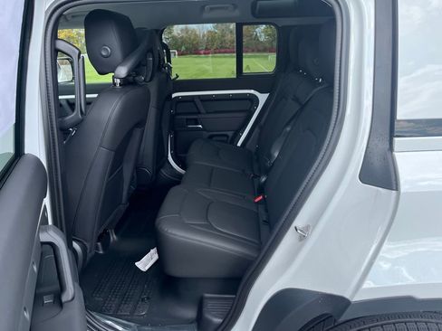 New 2026 Land Rover Defender 110 S image 18