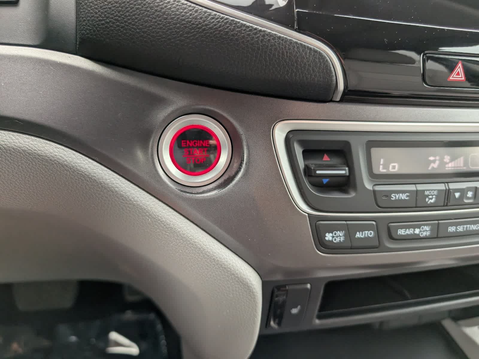 Used 2021 Honda Pilot EX-L image 28