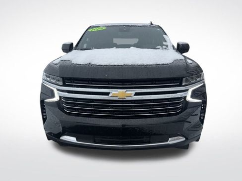 Used 2024 Chevrolet Suburban LT image 8