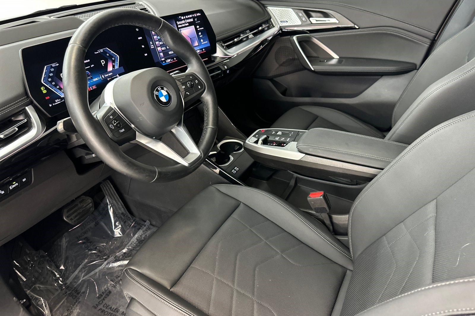 Certified 2023 BMW X1 xDrive28i w/ Premium Package AWD/4WD image 4