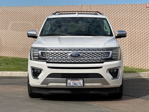 Used 2019 Ford Expedition Platinum RWD image 10