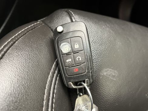 Used 2015 Chevrolet Cruze LT w/ RS Package image 22