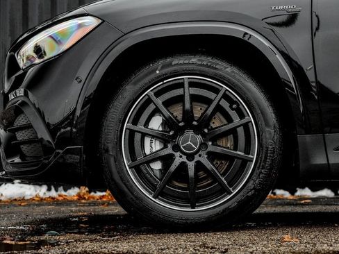 New 2026 Mercedes-Benz GLA 35 AMG 4MATIC image 4