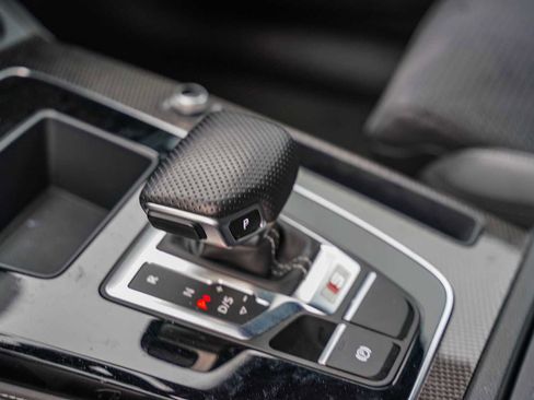 Used 2022 Audi SQ5 Premium Plus image 18