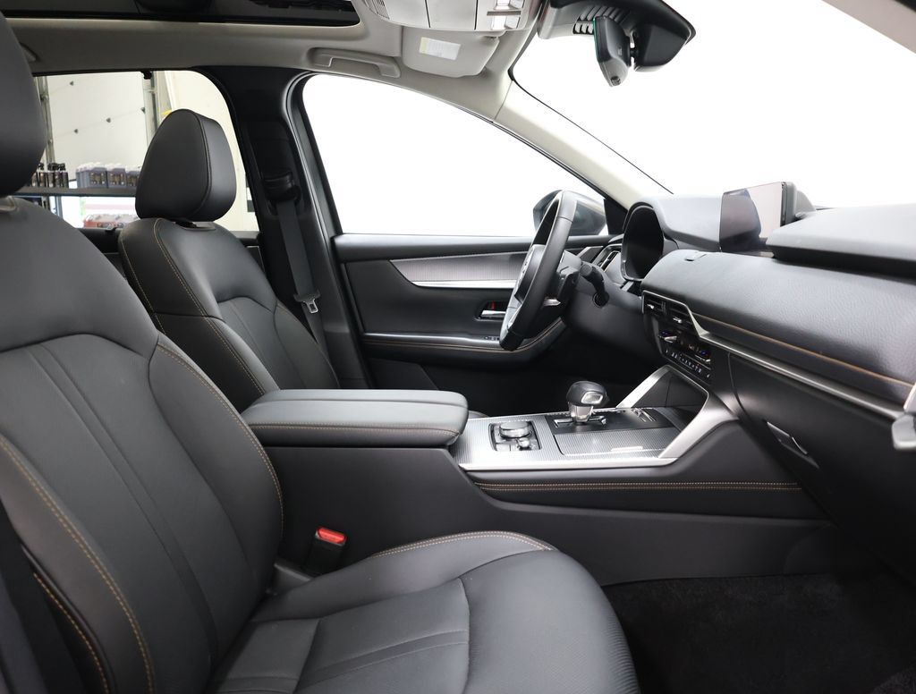 Used 2024 MAZDA CX-90 Plug-In Hybrid w/ Premium Pkg AWD/4WD image 21