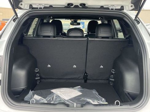 New 2026 Jeep Compass Latitude image 17